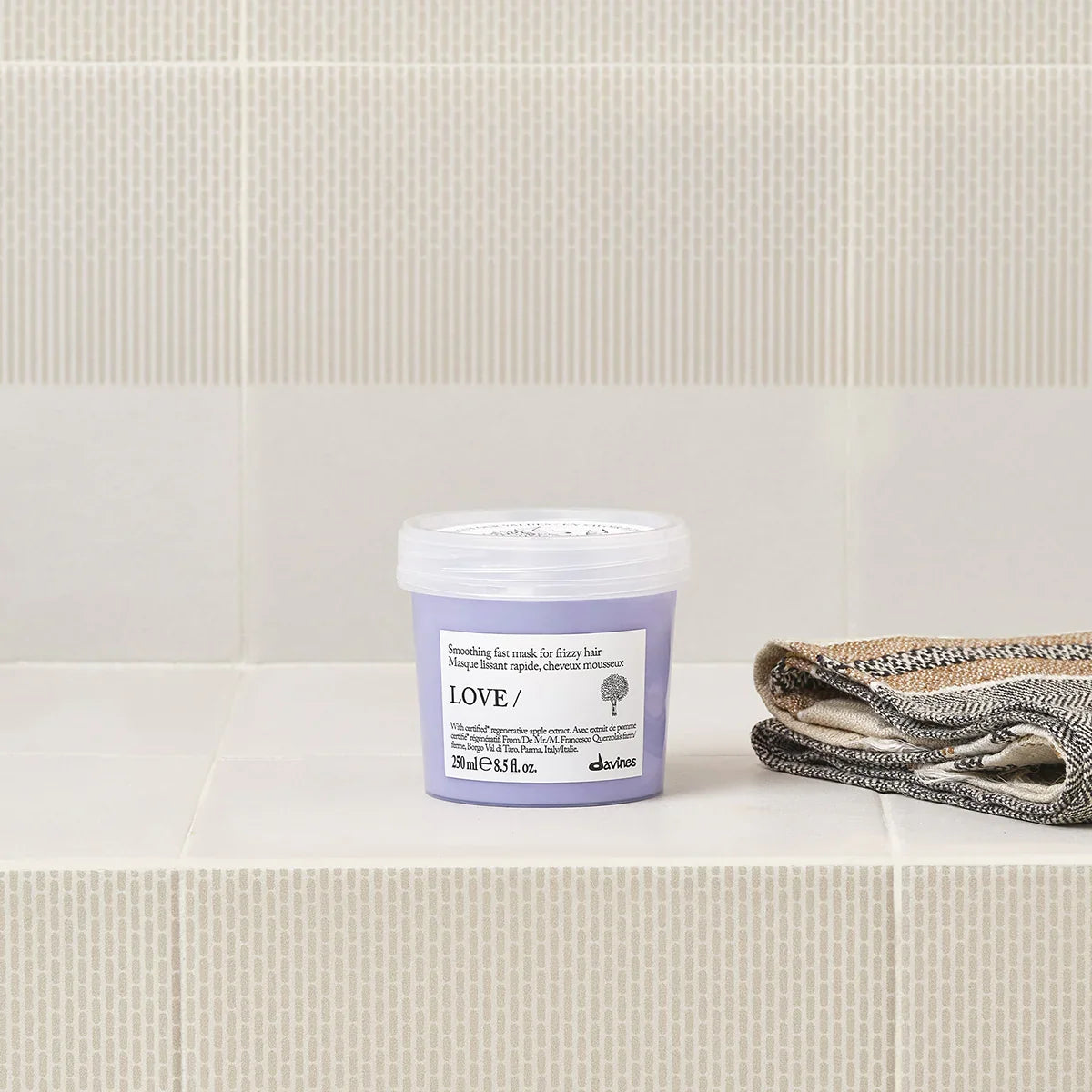 DAVINES Love Smoothing Mask