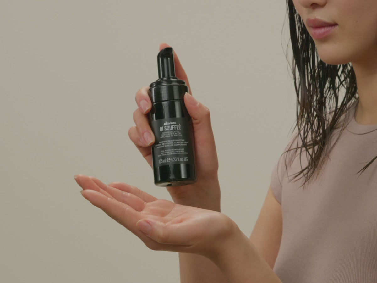 Load video: DAVINES OI Soufflé